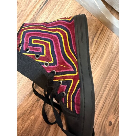 Handcrafted Arcoiris Mola Kuna of Panama Embroidered High-Top Sneakers 22.5cm 5 - Picture 5 of 16